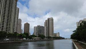 IMG_8202.JPG 5472x3080 3,779KB 